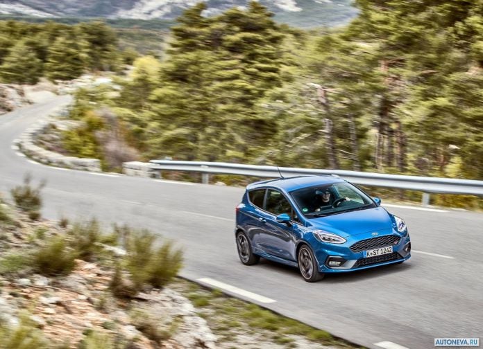 2018 Ford Fiesta ST - фотография 30 из 201