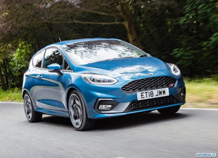 2018 Ford Fiesta ST - фотография 34 из 201