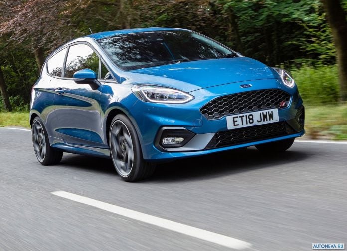 2018 Ford Fiesta ST - фотография 35 из 201