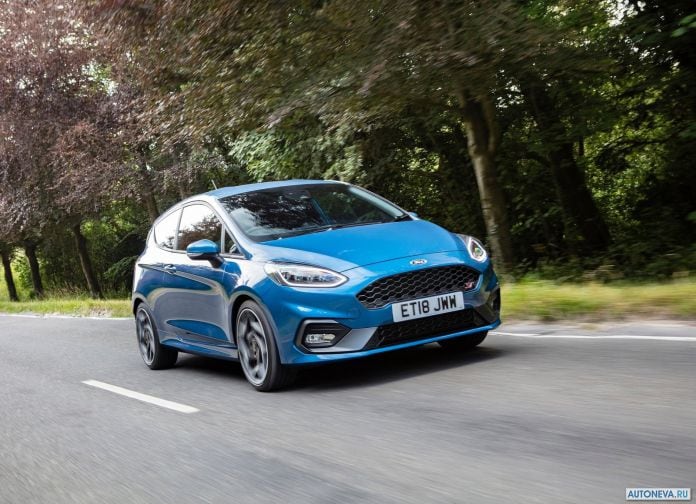 2018 Ford Fiesta ST - фотография 36 из 201