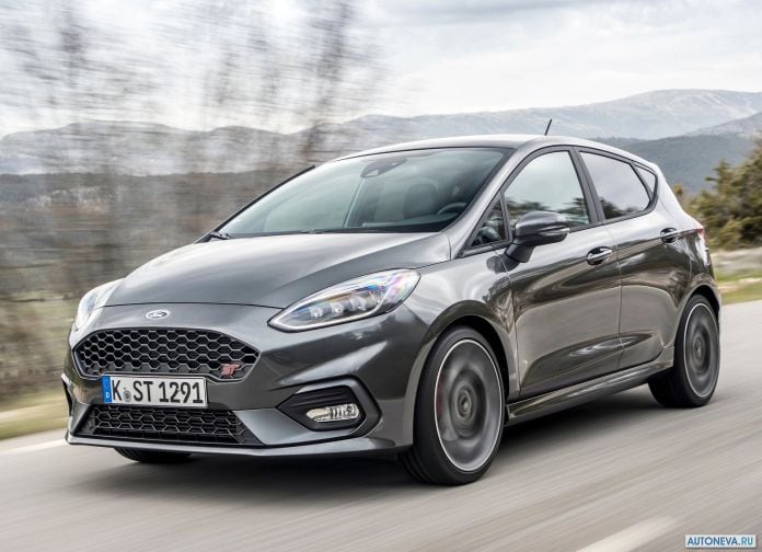 2018 Ford Fiesta ST - фотография 42 из 201 2018 Ford Fiesta ST - фотография 42 из 201