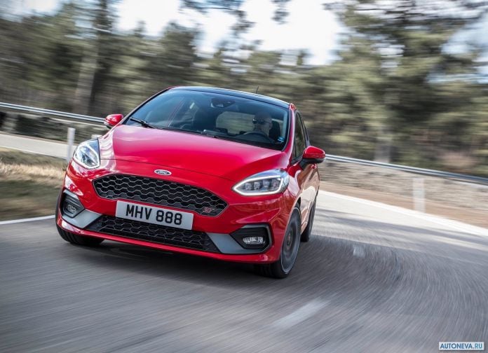 2018 Ford Fiesta ST - фотография 50 из 201