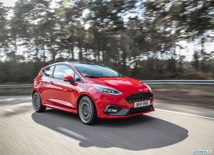 2018 Ford Fiesta ST - фотография 51 из 201 2018 Ford Fiesta ST - фотография 51 из 201