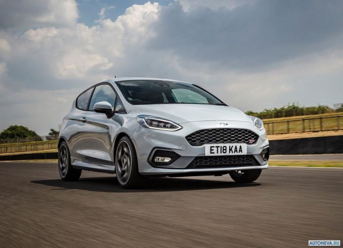 2018 Ford Fiesta ST - фотография 53 из 201