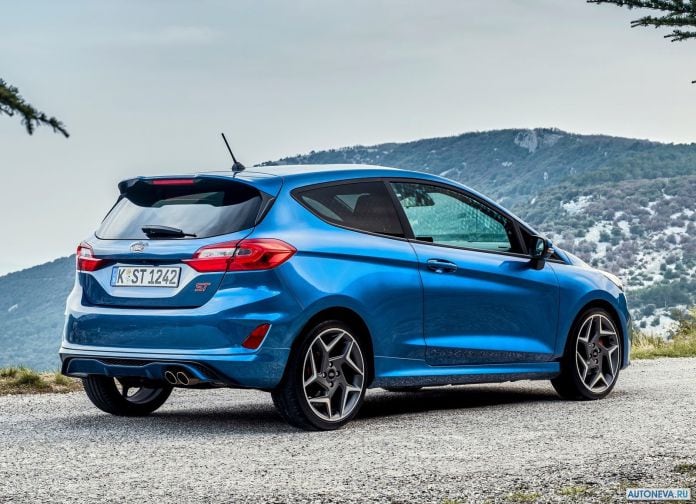 2018 Ford Fiesta ST - фотография 85 из 201