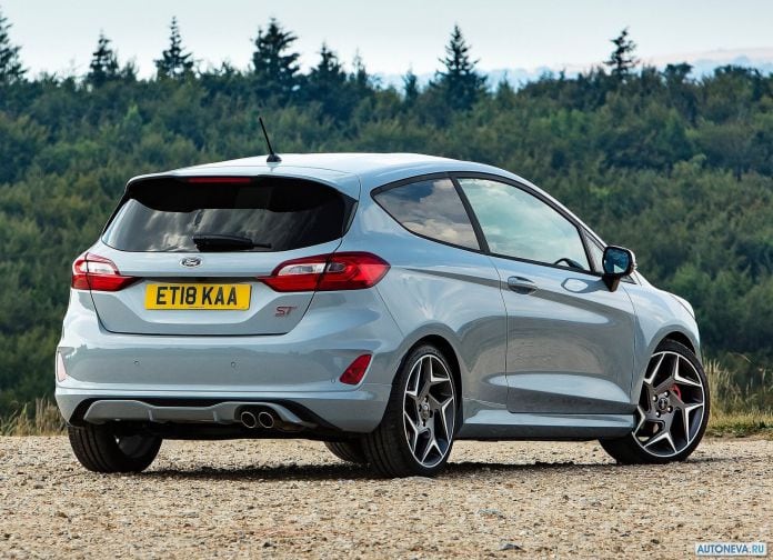 2018 Ford Fiesta ST - фотография 93 из 201