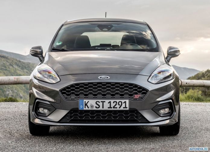 2018 Ford Fiesta ST - фотография 108 из 201