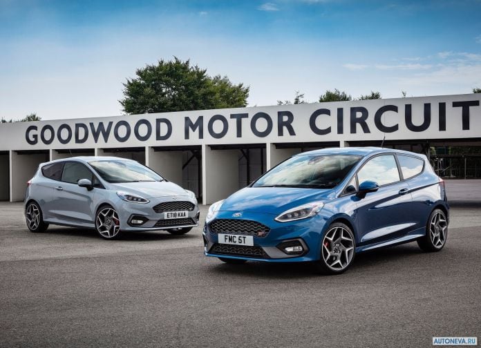 2018 Ford Fiesta ST - фотография 118 из 201