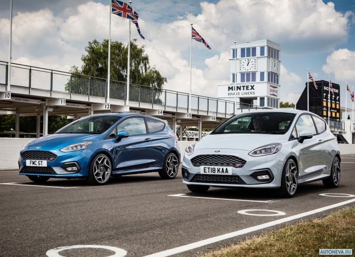 2018 Ford Fiesta ST - фотография 121 из 201