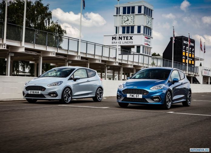 2018 Ford Fiesta ST - фотография 124 из 201