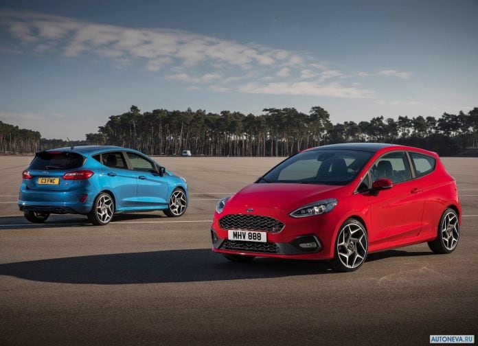 2018 Ford Fiesta ST - фотография 137 из 201