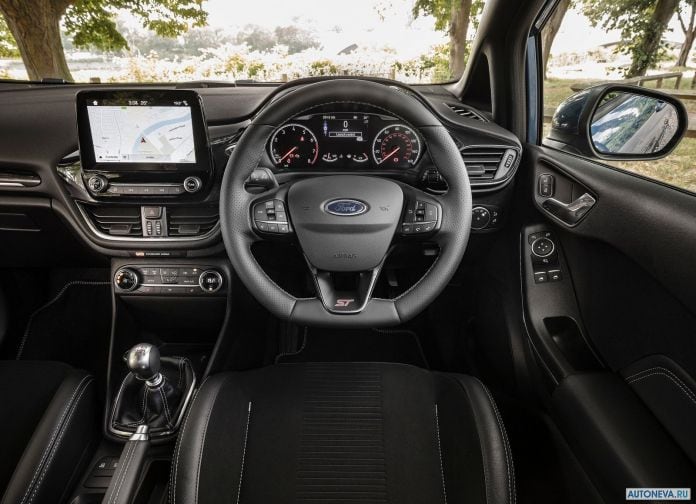 2018 Ford Fiesta ST - фотография 140 из 201