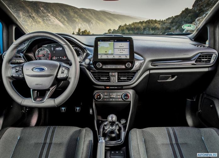 2018 Ford Fiesta ST - фотография 142 из 201