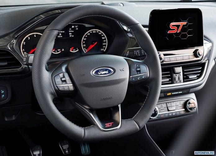 2018 Ford Fiesta ST - фотография 143 из 201