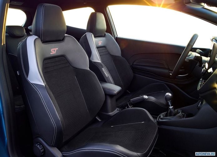 2018 Ford Fiesta ST - фотография 149 из 201