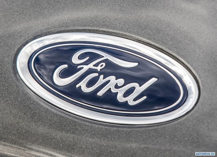 2018 Ford Fiesta ST - фотография 180 из 201