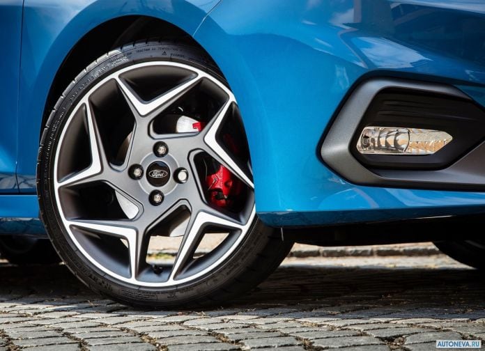 2018 Ford Fiesta ST - фотография 184 из 201
