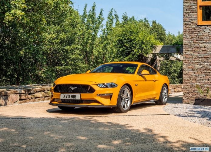 2018 Ford Mustang GT EU version - фотография 1 из 22