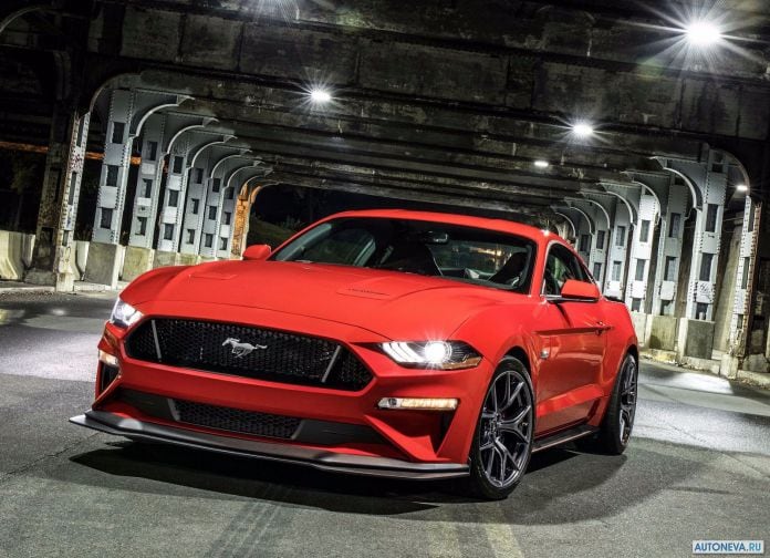 2018 Ford Mustang GT Performance Pack Level 2 - фотография 1 из 20