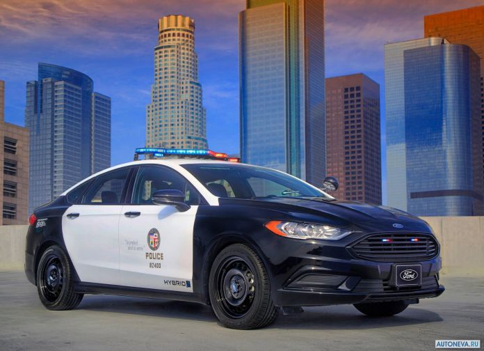 2018 Ford police Responder Hybrid Sedan - фотография 1 из 9