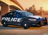 ford_2018_police_responder_hybrid_sedan_002.jpg