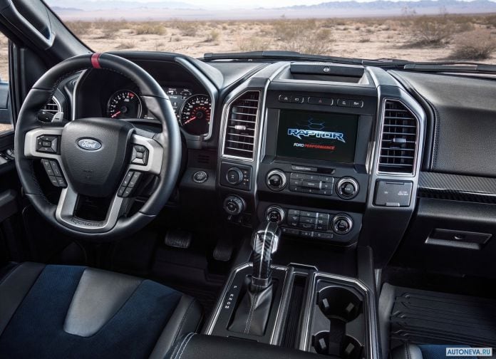 2019 Ford F-150 Raptor - фотография 17 из 26