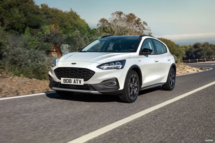 2019 Ford Focus Active - фотография 9 из 40