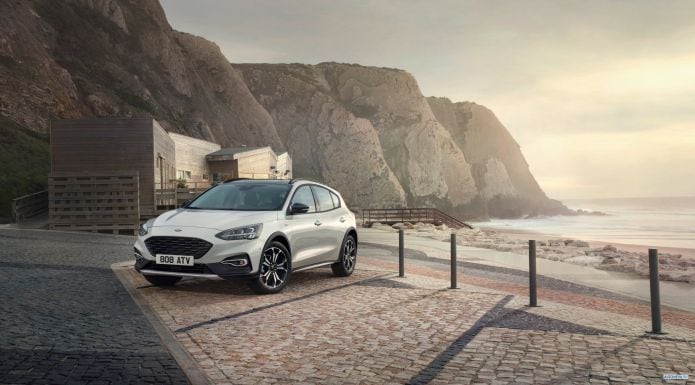 2019 Ford Focus Active - фотография 11 из 40 2019 Ford Focus Active - фотография 11 из 40