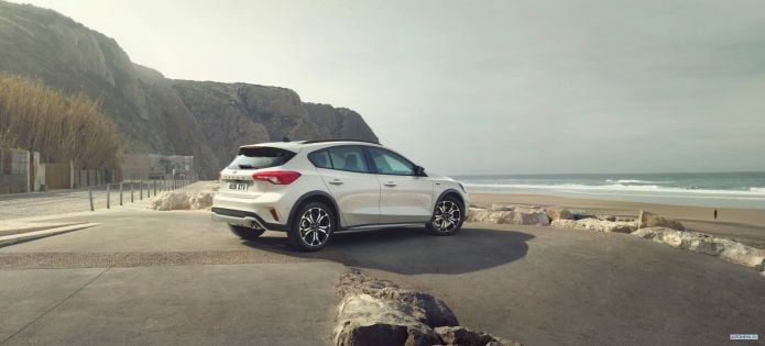 2019 Ford Focus Active - фотография 19 из 40 2019 Ford Focus Active - фотография 19 из 40