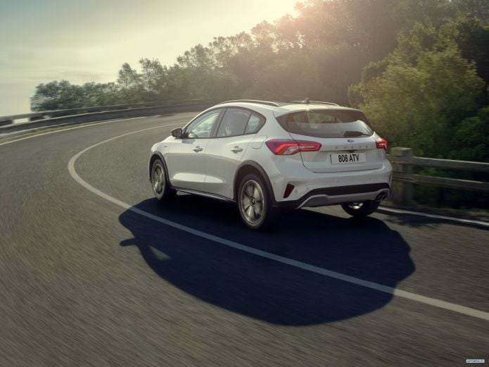 2019 Ford Focus Active - фотография 21 из 40