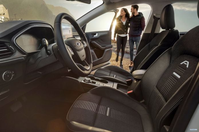 2019 Ford Focus Active - фотография 31 из 40 2019 Ford Focus Active - фотография 31 из 40