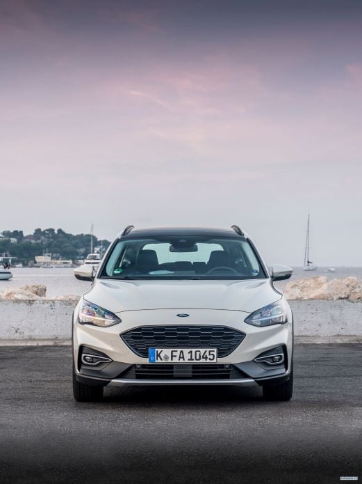 2019 Ford Focus Active Wagon - фотография 5 из 40
