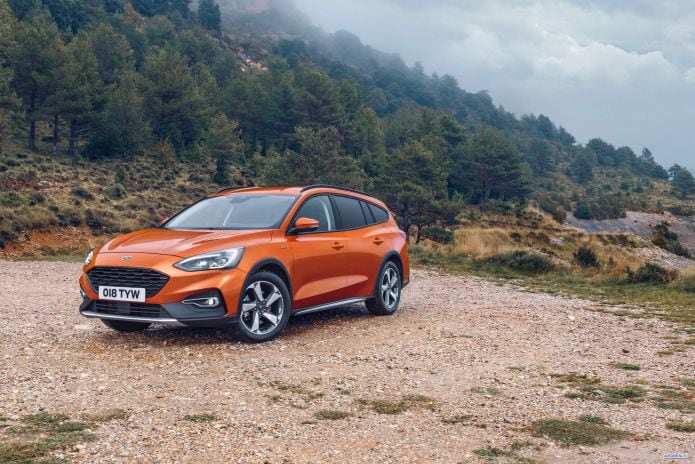 2019 Ford Focus Active Wagon - фотография 6 из 40
