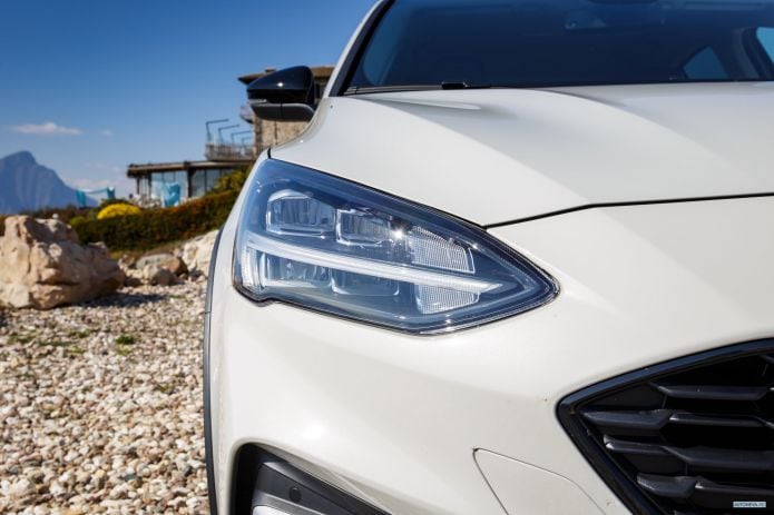 2019 Ford Focus Active Wagon - фотография 36 из 40