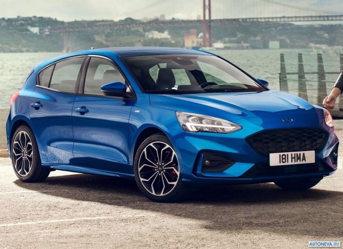2019 Ford Focus ST-line - фотография 2 из 73
