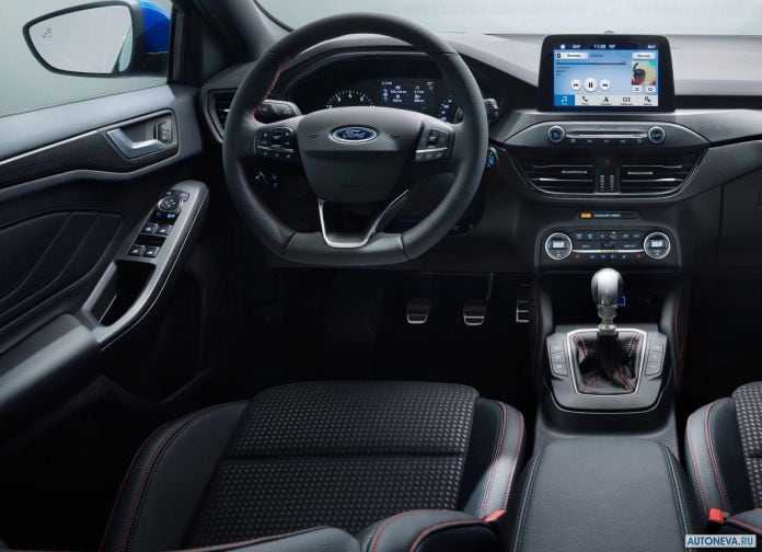 2019 Ford Focus ST-line - фотография 28 из 73
