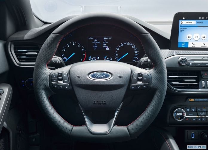 2019 Ford Focus ST-line - фотография 31 из 73 2019 Ford Focus ST-line - фотография 31 из 73