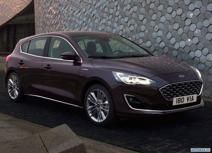 2019 Ford Focus Vignale - фотография 4 из 50