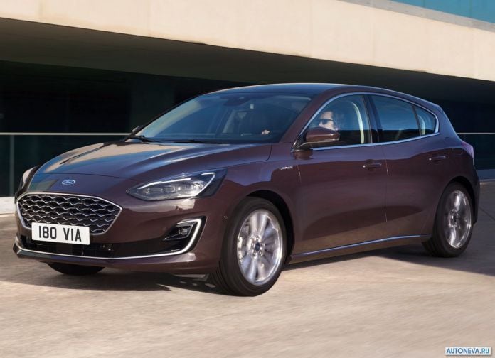 2019 Ford Focus Vignale - фотография 8 из 50