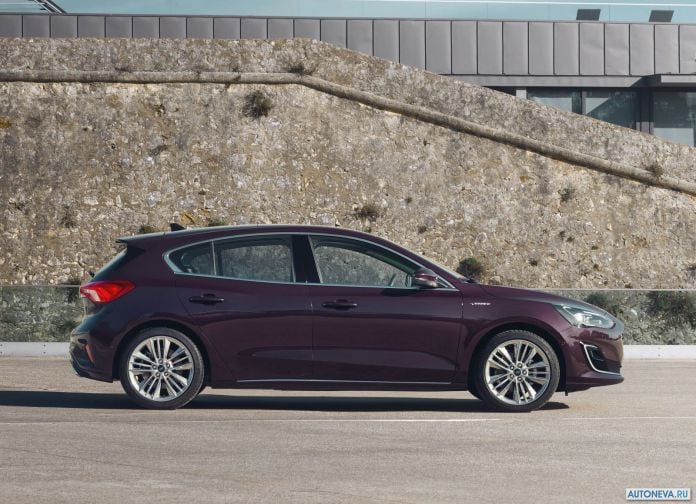 2019 Ford Focus Vignale - фотография 9 из 50
