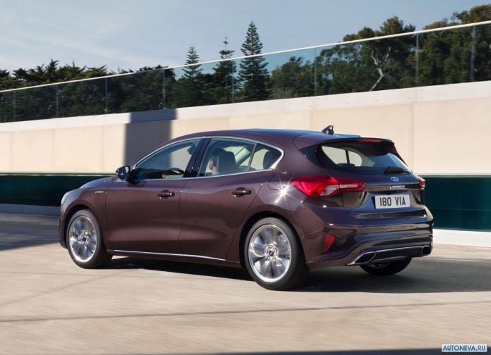 2019 Ford Focus Vignale - фотография 13 из 50