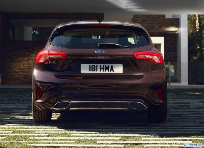 2019 Ford Focus Vignale - фотография 15 из 50