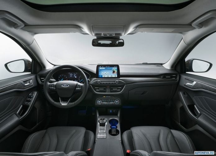 2019 Ford Focus Vignale - фотография 26 из 50