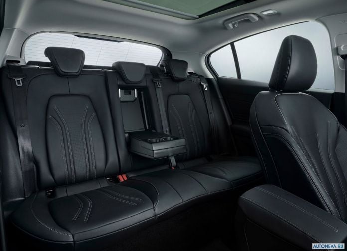 2019 Ford Focus Vignale - фотография 34 из 50