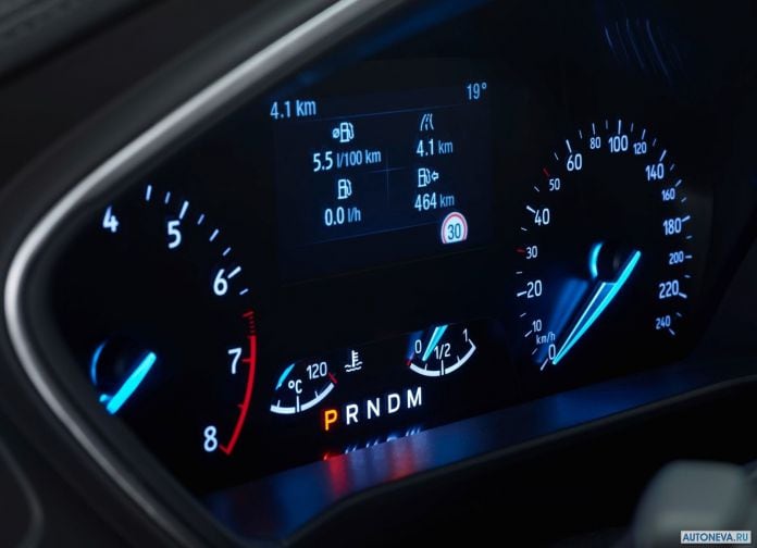 2019 Ford Focus Vignale - фотография 41 из 50