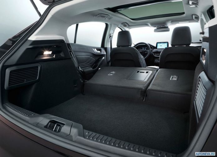 2019 Ford Focus Vignale - фотография 46 из 50