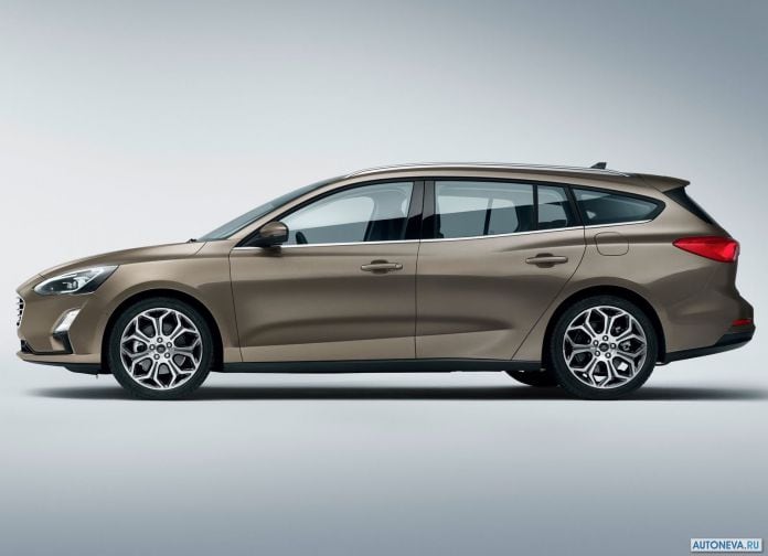 2019 Ford Focus Wagon - фотография 11 из 38