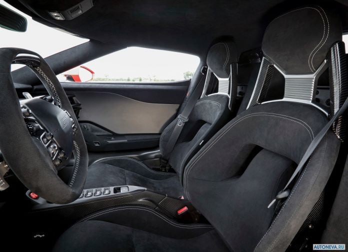 2019 Ford GT Carbon Series - фотография 9 из 11 2019 Ford GT Carbon Series - фотография 9 из 11