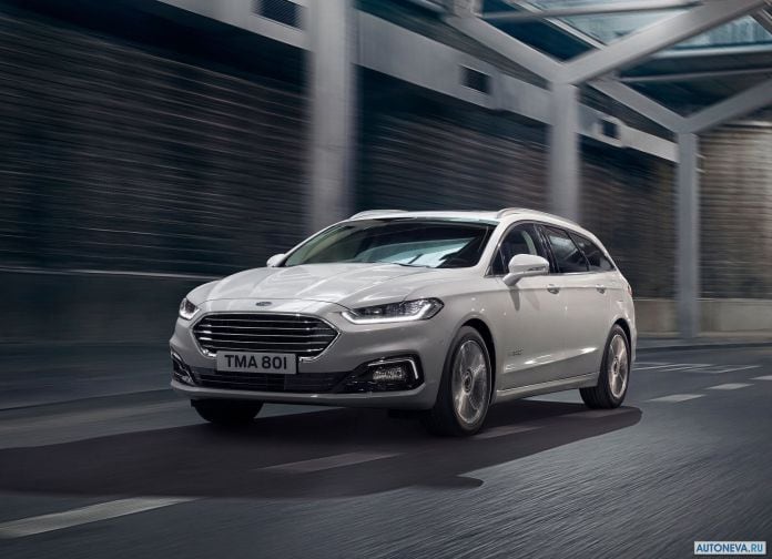 2020 Ford Mondeo Wagon Hybrid - фотография 4 из 15