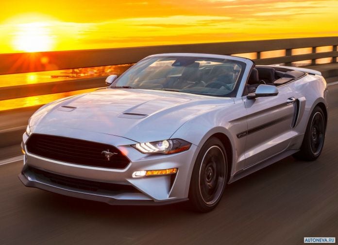 2019 Ford Mustang GT California Special - фотография 3 из 8